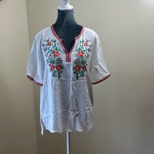 The pioneer woman top L and matching shorts in L